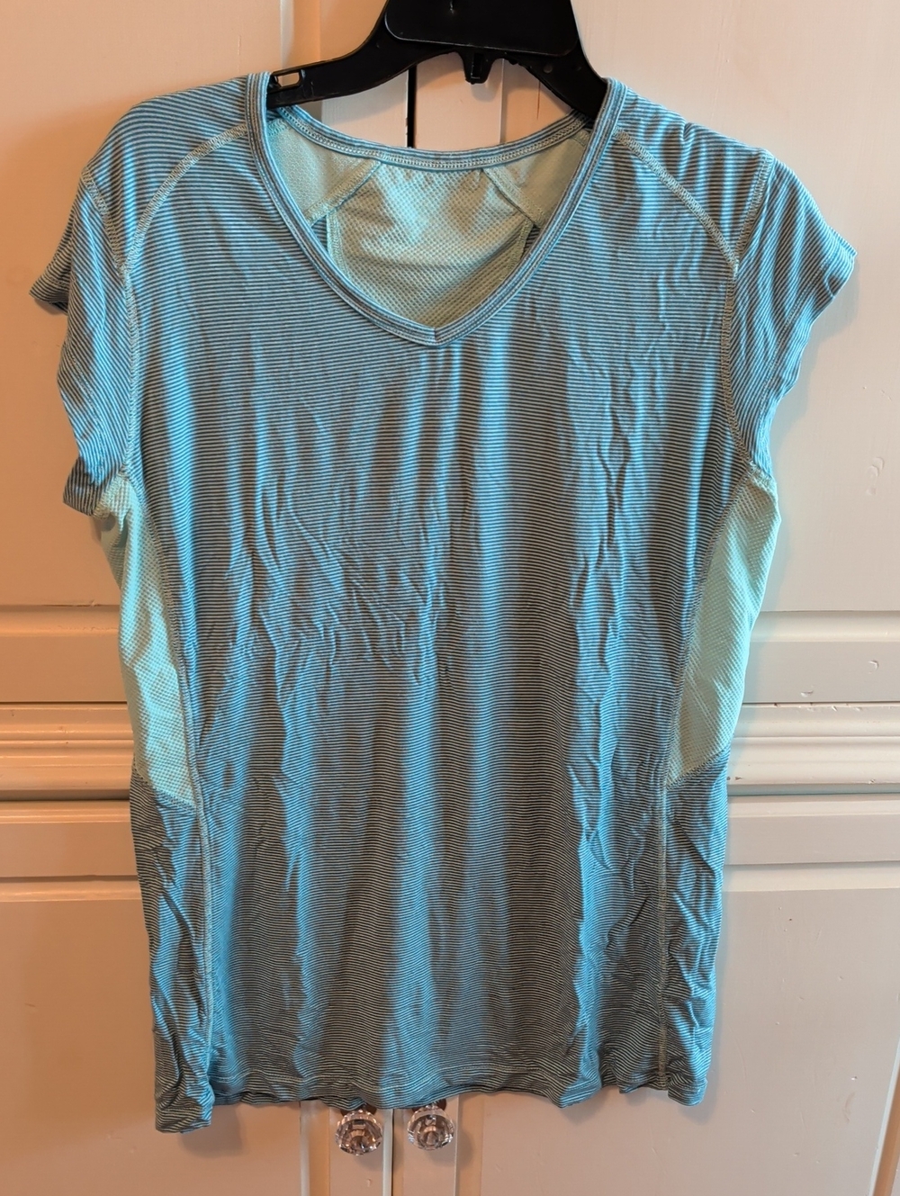 Ascend Women’s Short Sleeve V-Neck Performance Top - Light Teal
